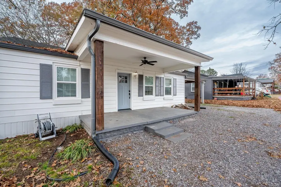 240 Hollywood Drive, Rossville, GA 30741 - #3