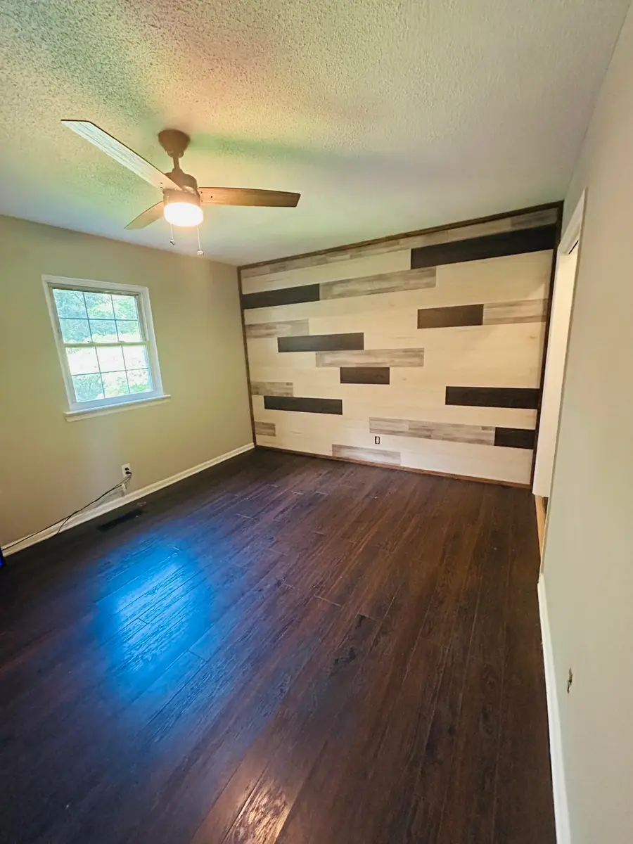 1517 N Chester Road, Hixson, TN 37343 - #3