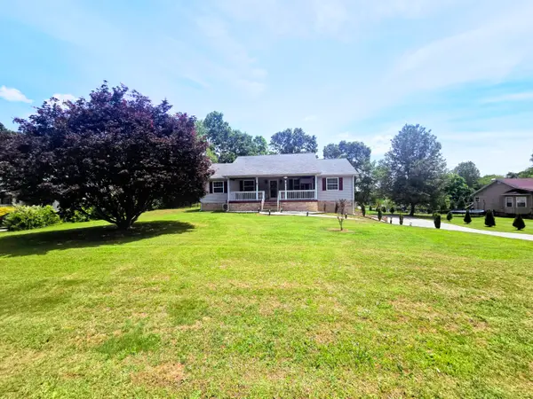 463 County Road 135, Riceville, TN 37370