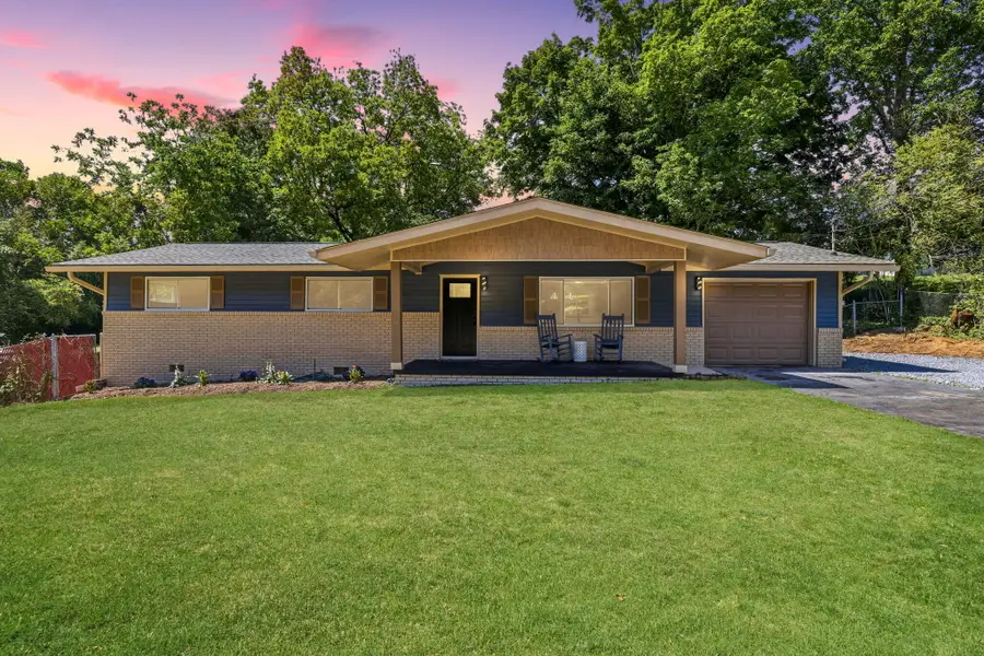 3208 Kings Point Road, Chattanooga, TN 37416 - #2