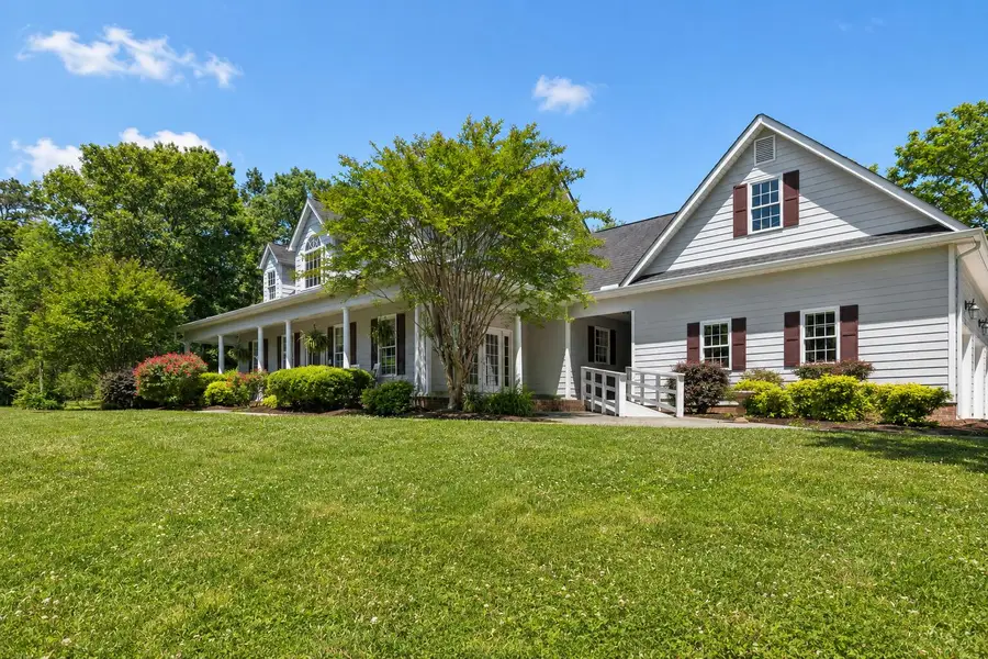 38 E Circle Drive, Rossville, GA 30741 - #2