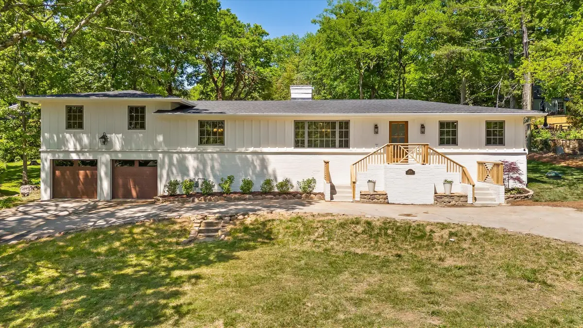 1206 Peter Pan Road, Lookout Mountain, GA 30750 - #1