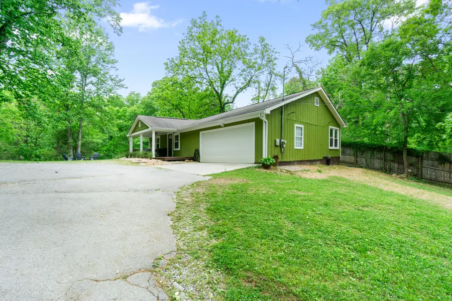 3000 Taft Highway, Signal Mountain, TN 37377 - #2