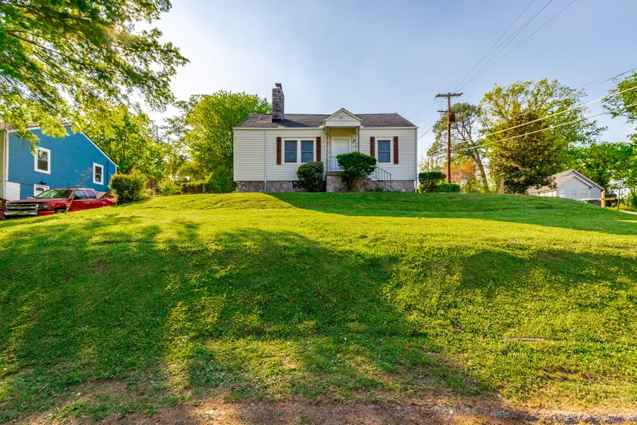 1123 Orangewood Avenue, Chattanooga, TN 37404 - #2