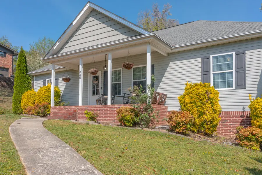 949 Brynwood Drive, Chattanooga, TN 37415 - #2