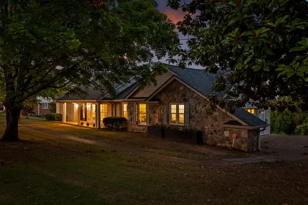 908 Harris Lane, Chattanooga, TN 37412