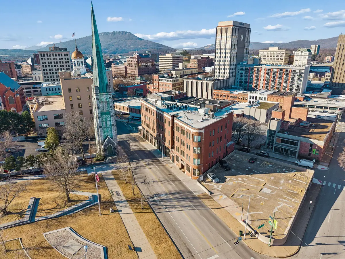 707 Georgia Avenue #302, Chattanooga, TN 37402 - #1