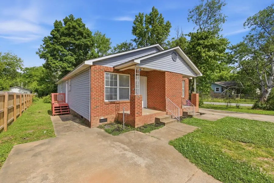 1701 Mulberry Street #A + B, Chattanooga, TN 37404 - #2