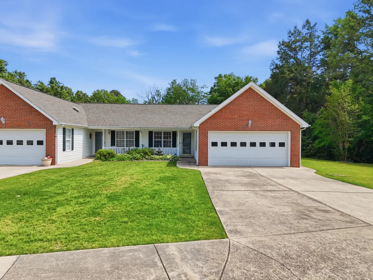 146 Flagstone Drive, Rossville, GA 30741 - #1