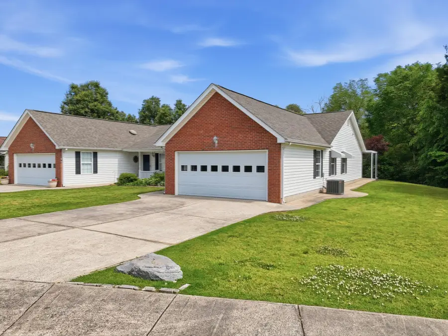 146 Flagstone Drive, Rossville, GA 30741 - #2