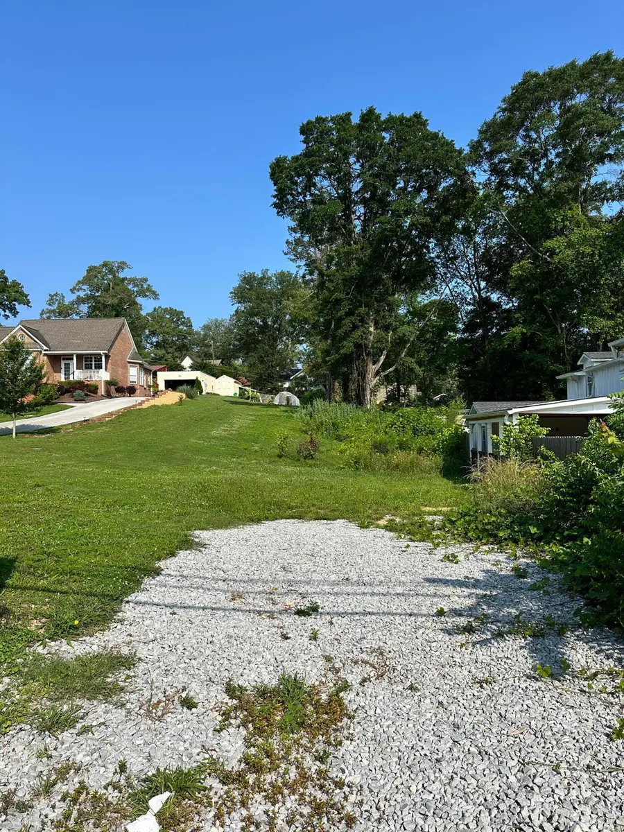105 S Germantown Road, Chattanooga, TN 37411 - #3