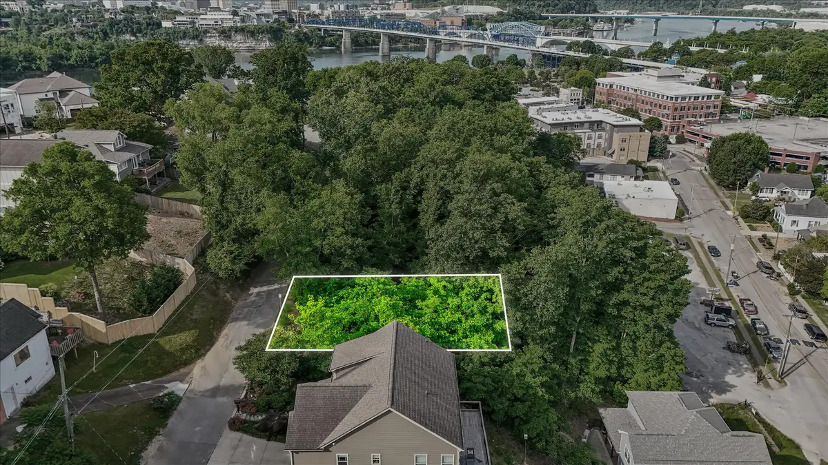 209 Thompson Street, Chattanooga, TN 37405 - #1