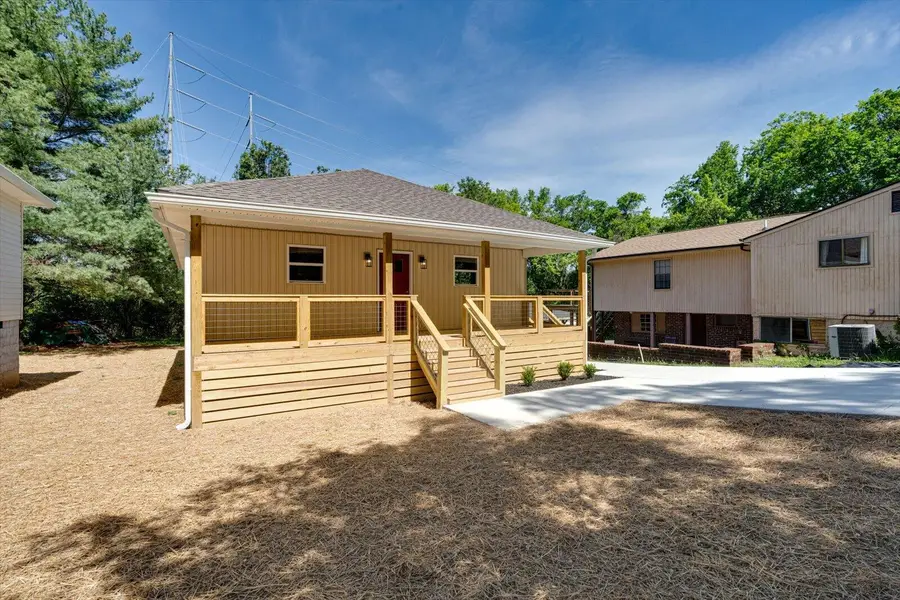 3735 Grace Avenue, Chattanooga, TN 37406 - #3