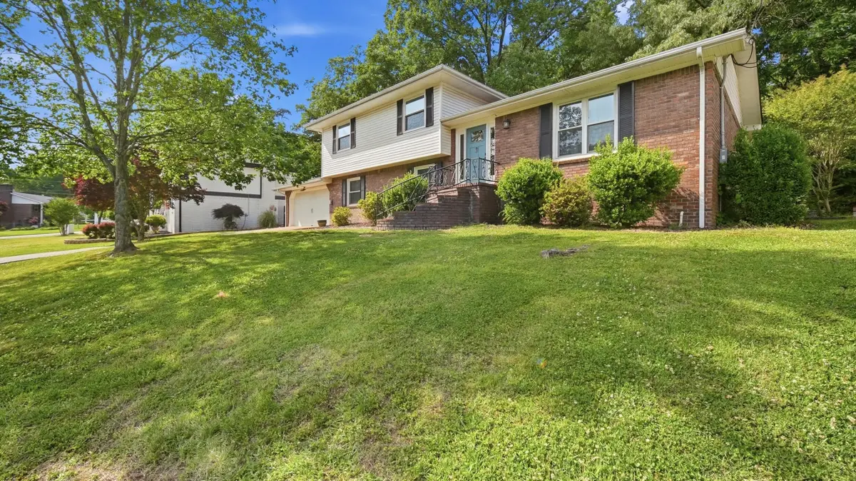 903 Brynewood Park Drive, Chattanooga, TN 37415 - #1