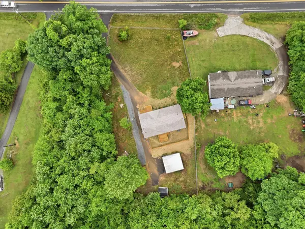 1301 River Road, Decatur, TN 37322