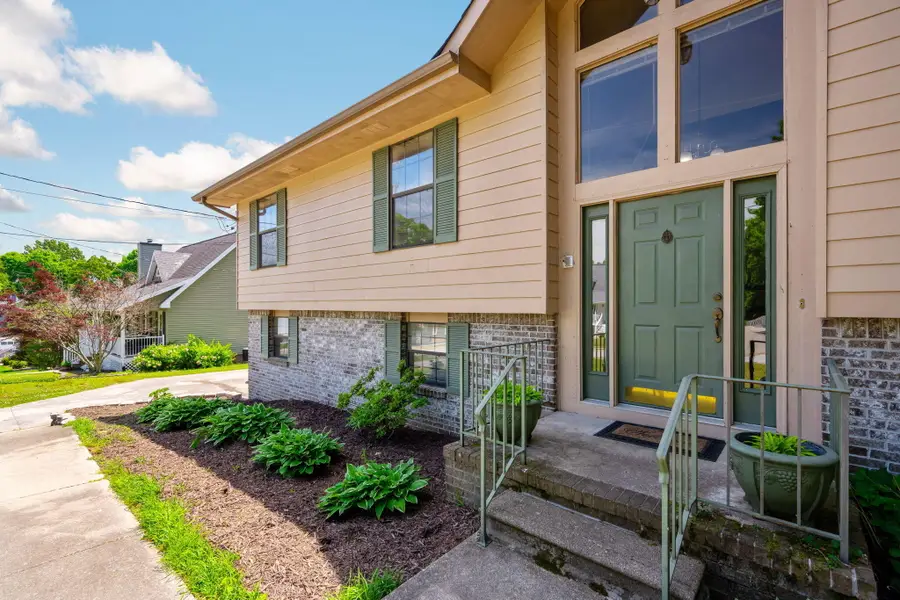 612 Northbrook Drive, Hixson, TN 37343 - #3