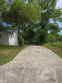 468 Cleveland Avenue, Pikeville, TN 37367 - #2