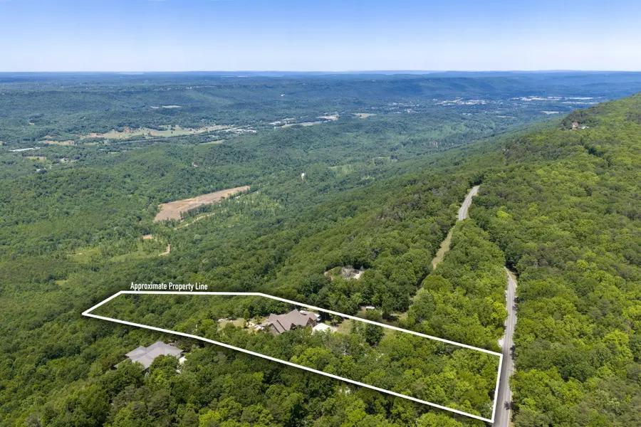 3099 Sunset Drive, Rising Fawn, GA 30738 - #3