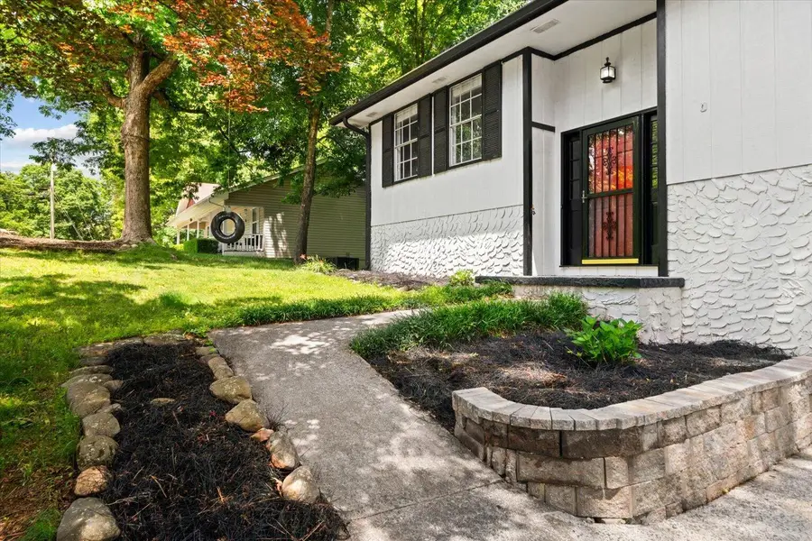 604 Pine Oaks Drive, Tunnel Hill, GA 30755 - #3