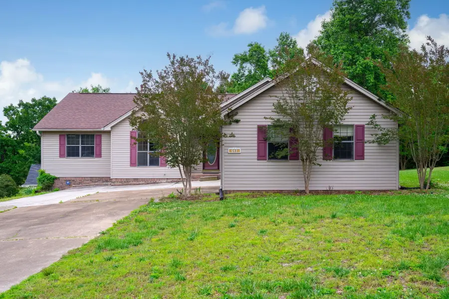 326 Fallen Leaf Drive, Soddy Daisy, TN 37379 - #2