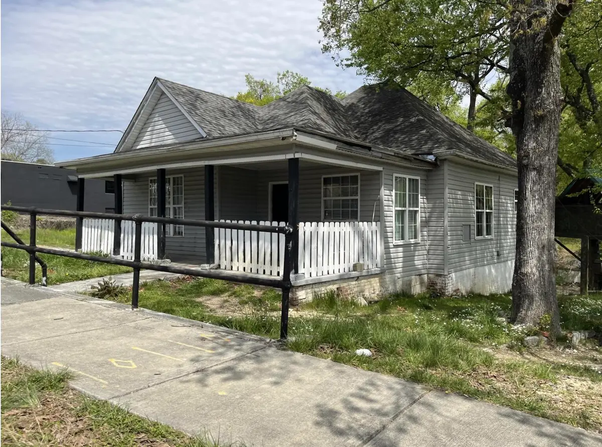 910 Lafayette Road, Rossville, GA 30741 - #1