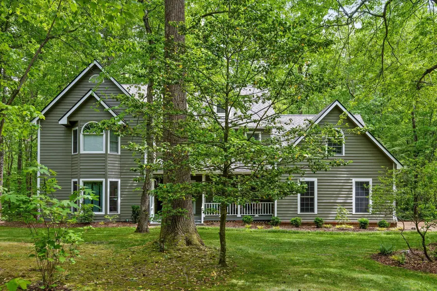 3908 Ivory Avenue, Signal Mountain, TN 37377 - #2