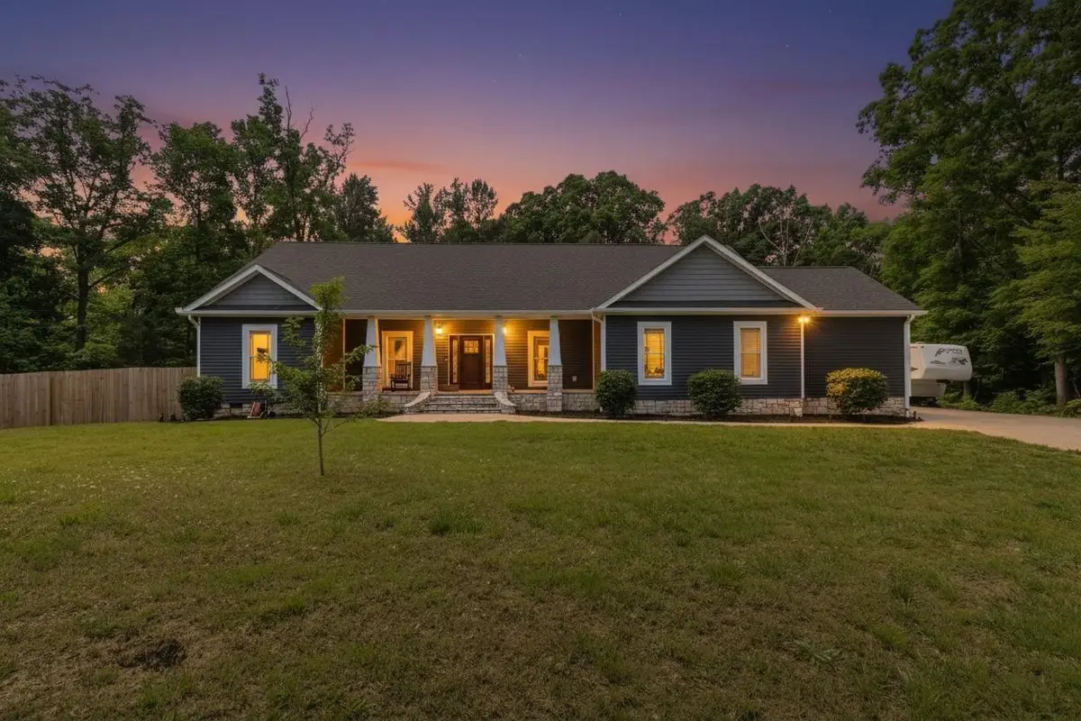 215 Red Oak Ridge Drive, Chickamauga, GA 30707 - #1