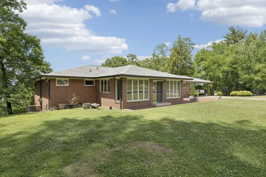 54 Shallowford Road, Chattanooga, TN 37404 - #3