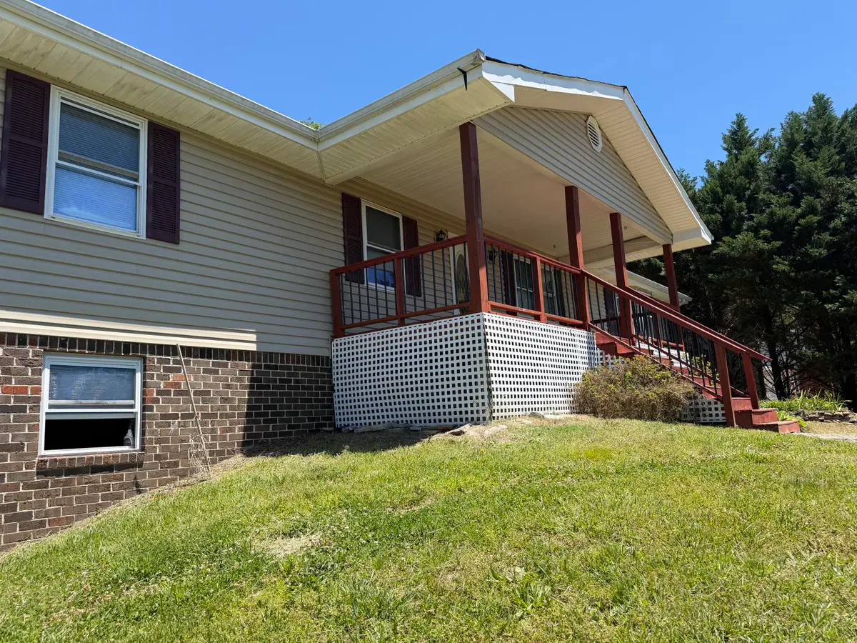 34 Lawrence Drive, Ringgold, GA 30736 - #1