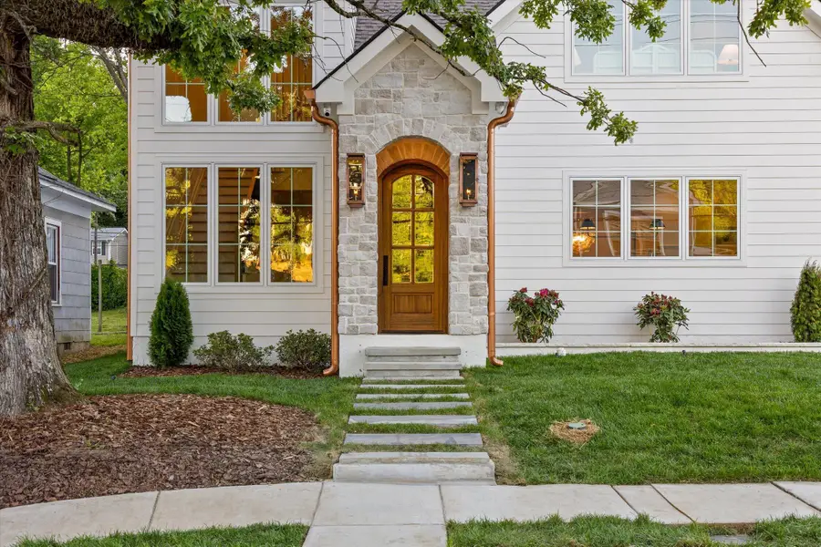 623 Spears Avenue, Chattanooga, TN 37405 - #2