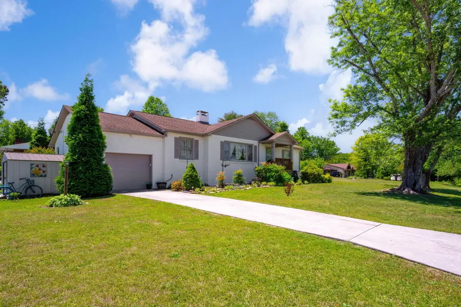 484 Kemmer Rd, Spring City, TN 37381 - #3