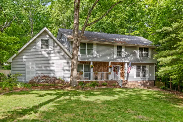 64 Whispering Pines Drive, Signal Mountain, TN 37377