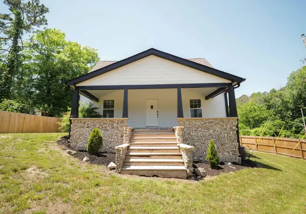 799 Reed Pond Nw, Dalton, GA 30720