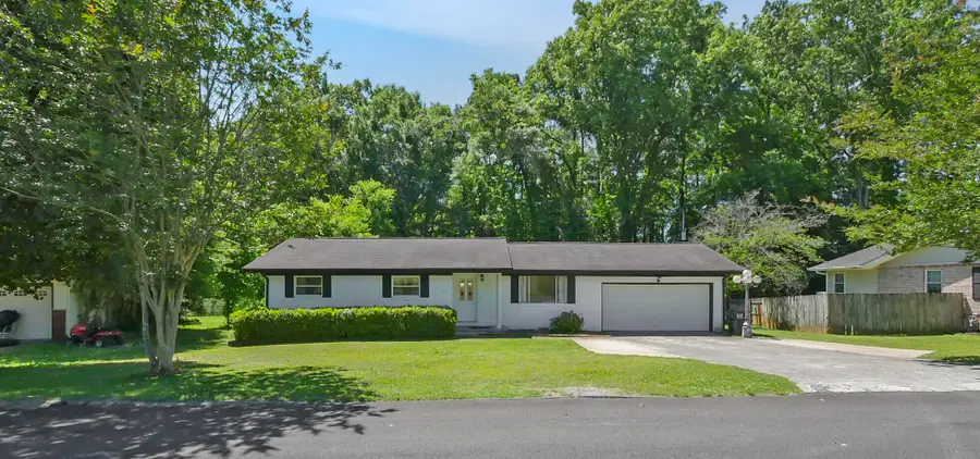 445 Kelsey Drive, Rossville, GA 30741 - #2