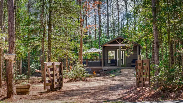 52 County 1035 Roads, Mentone, AL 35984