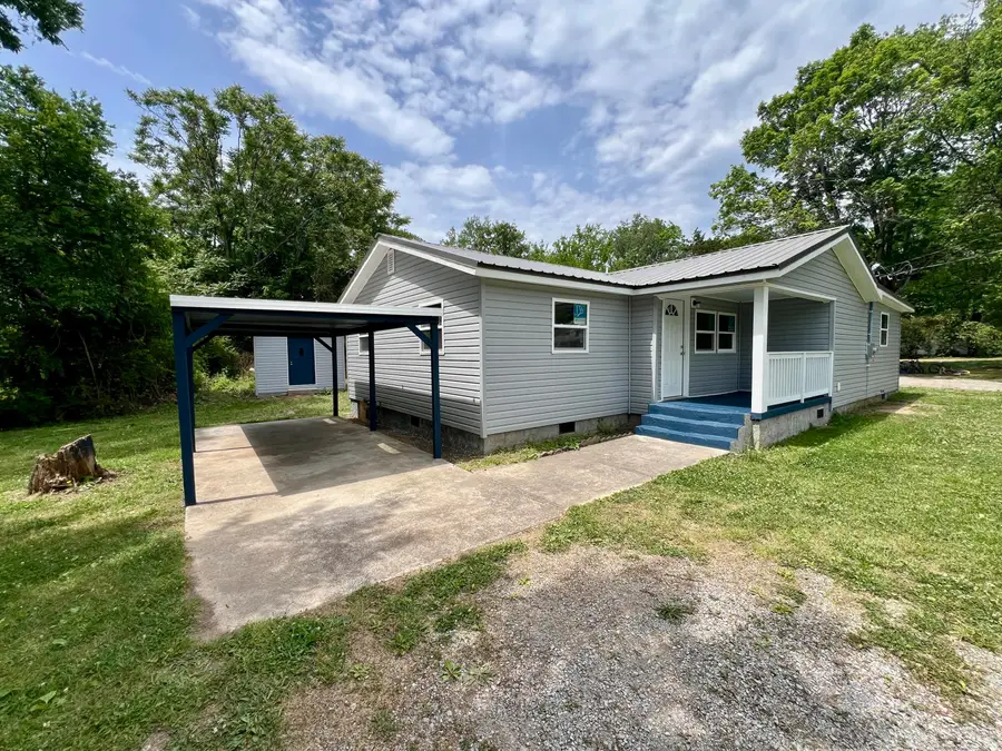 215 Burnett Street, Graysville, TN 37338 - #2