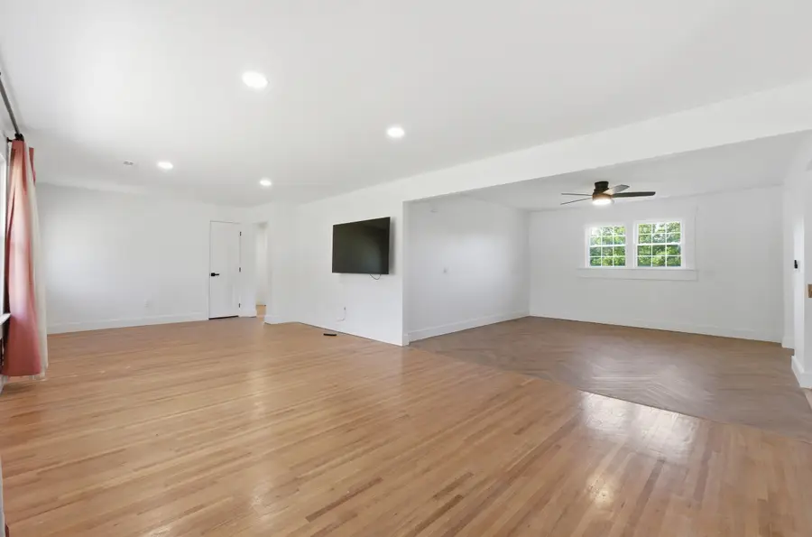 805 Grandview Avenue, Chattanooga, TN 37405 - #3