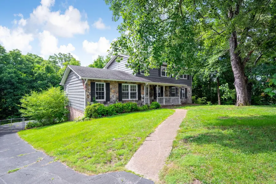 817 Fox Chase Lane, Hixson, TN 37343 - #2