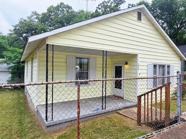 3938 Arkwright Street, Lupton City, TN 37351