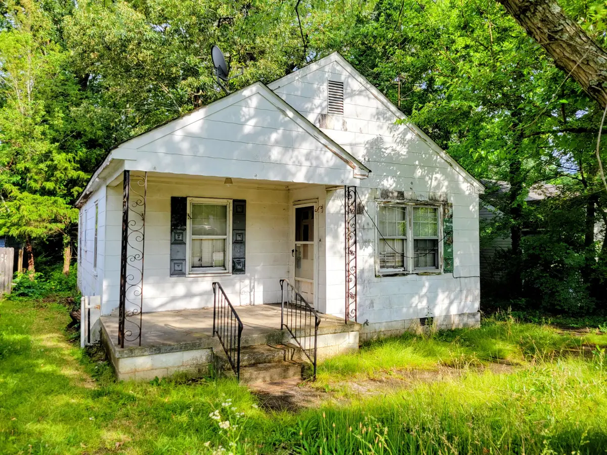 310 S Moore Road, Chattanooga, TN 37411 - #1