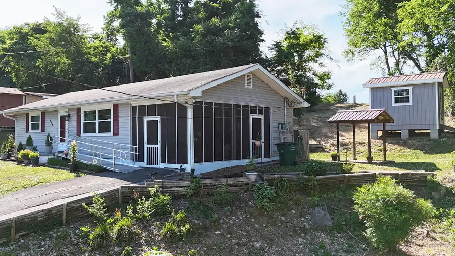 254 Midway Avenue, Rossville, GA 30741 - #3