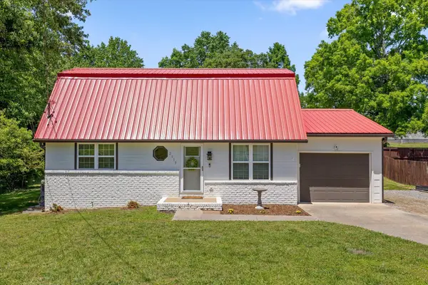 2113 Dallas Lake Road, Soddy Daisy, TN 37379