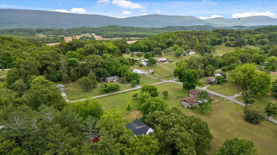 449 S Elm Street, Whitwell, TN 37397 - #2