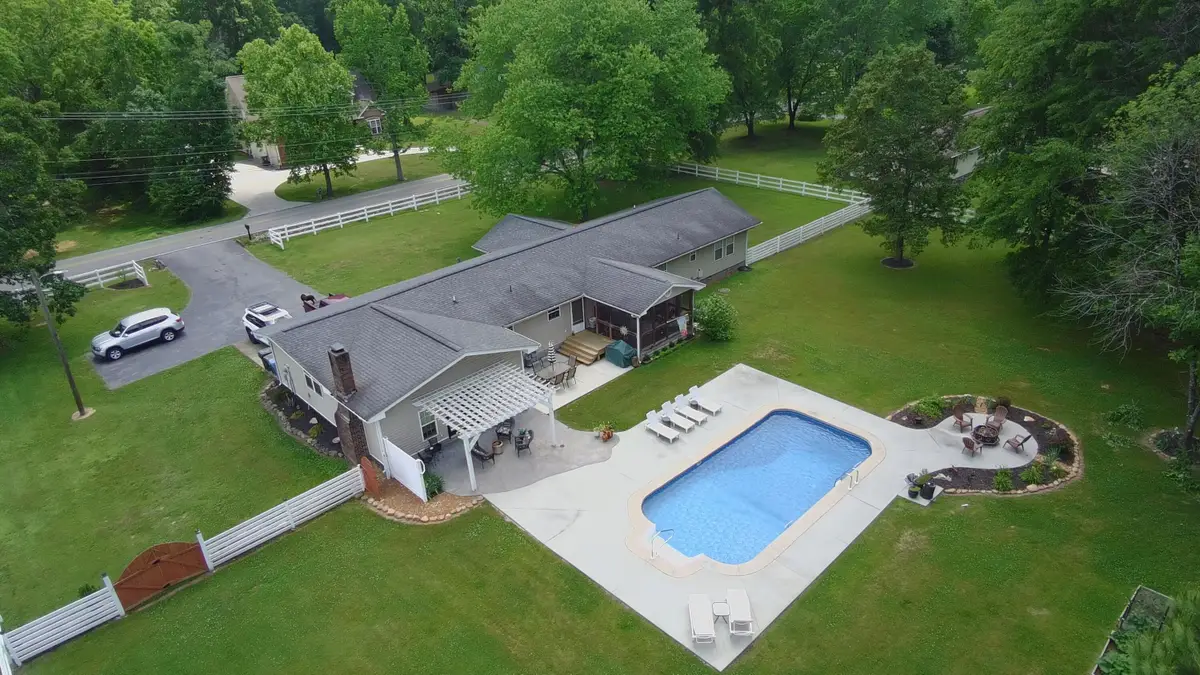1649 E Boy Scout Road, Hixson, TN 37343 - #1
