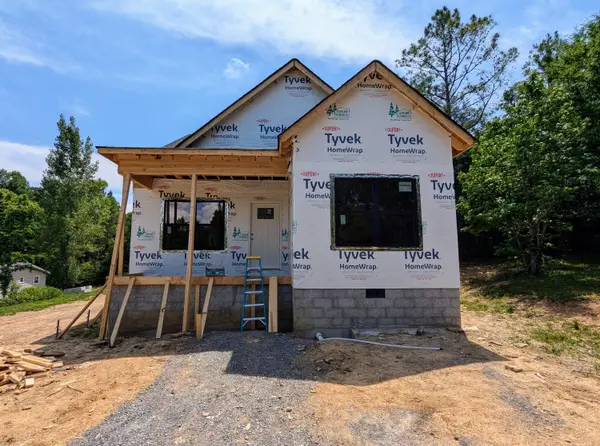 1425 Horns Creek Road, Old Fort, TN 37362