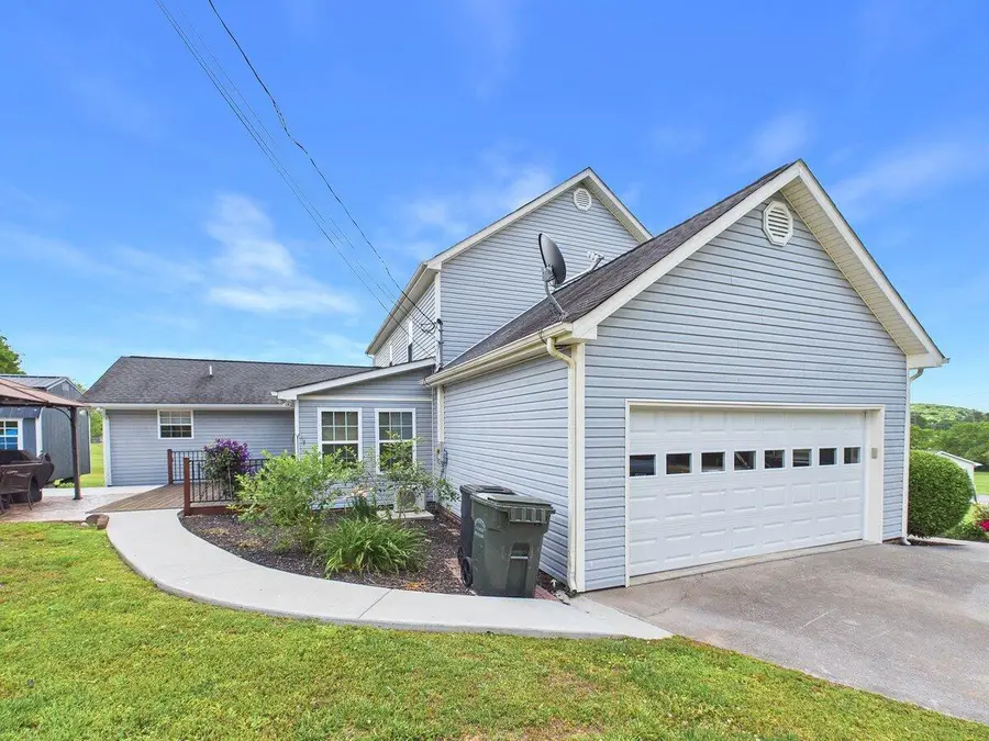 128 County Road 101, Riceville, TN 37370 - #2