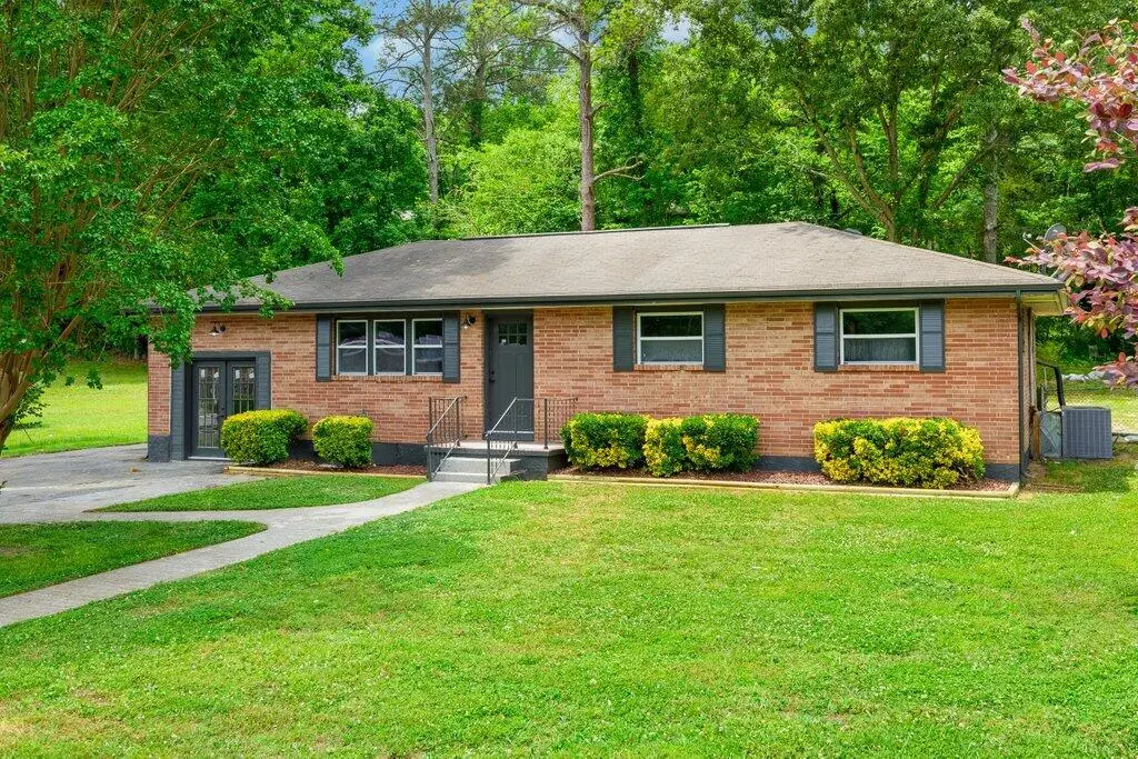 1013 Greenhill Drive, Rossville, GA 30741 - #1