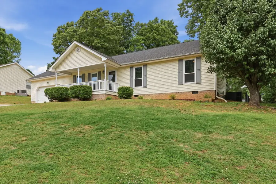 10123 Bear Trail Drive, Soddy Daisy, TN 37379 - #2