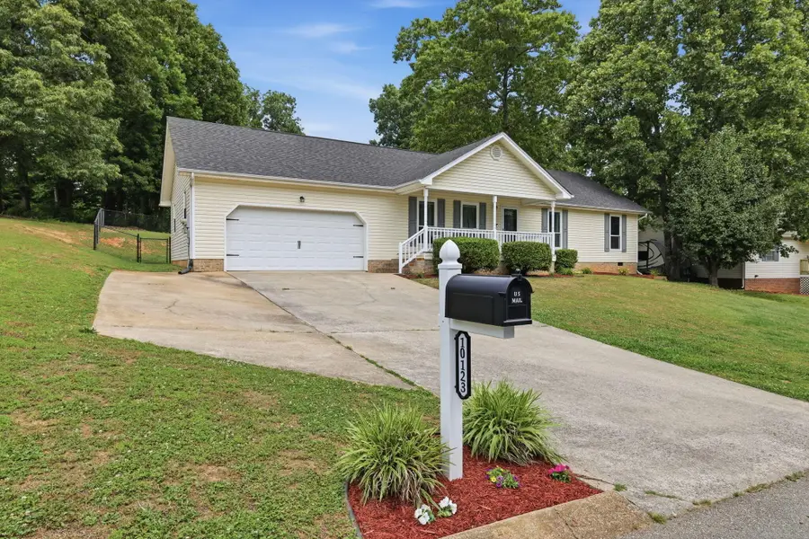 10123 Bear Trail Drive, Soddy Daisy, TN 37379 - #3