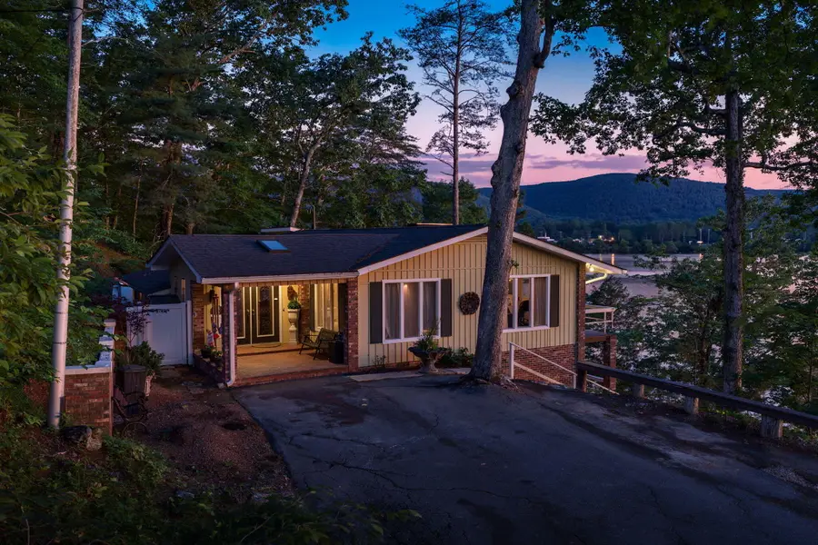 11642 Holly Circle, Soddy Daisy, TN 37379 - #2